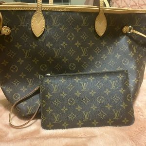 Louis Vuitton MM monogram Neverfull with Beige interior
